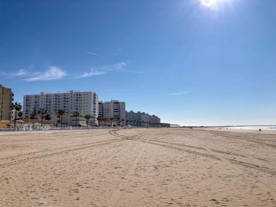 Vistas Al Mar - Valdelagrana Playa Apartament *
